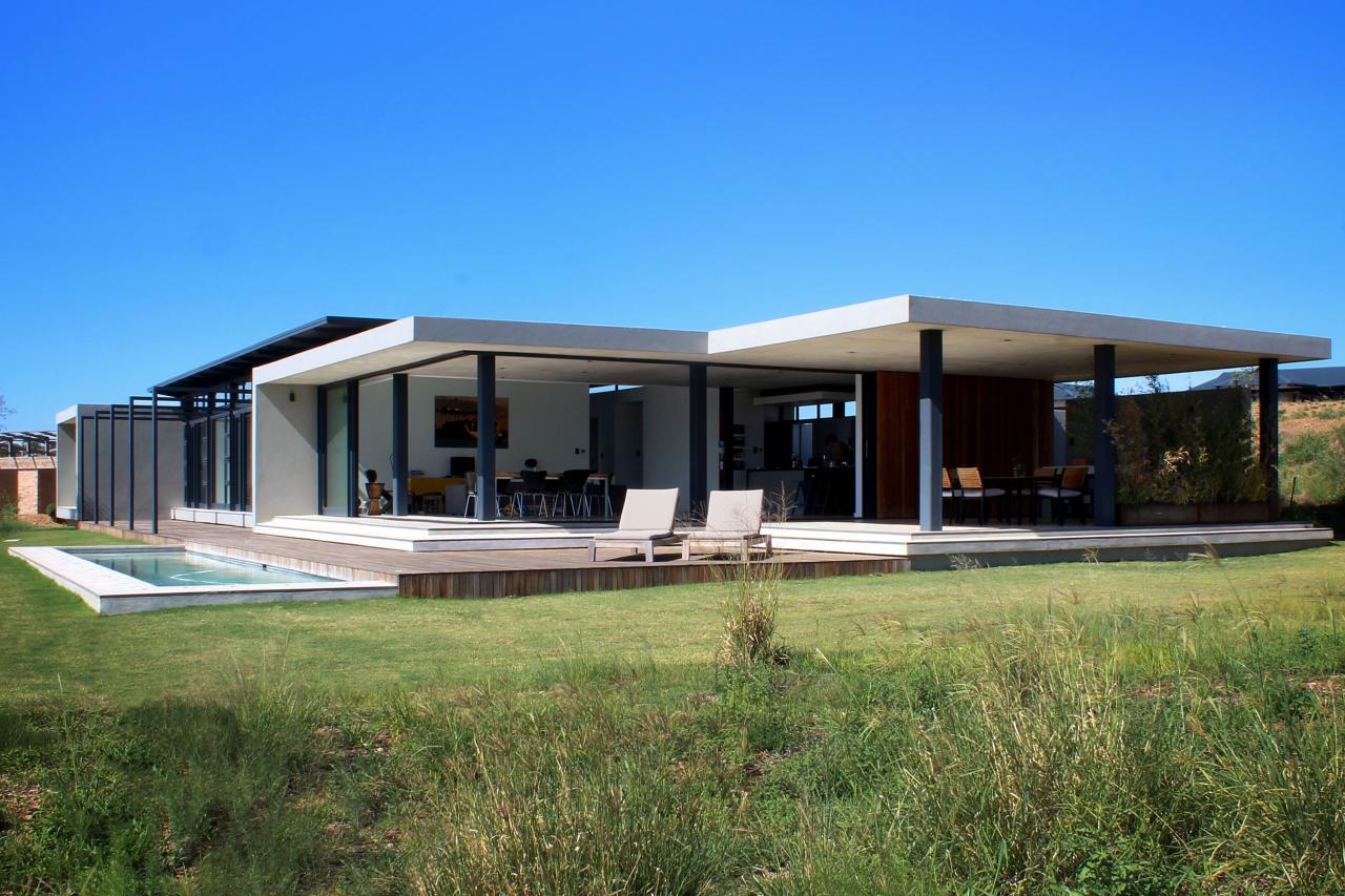 Exploring The Beauty Of Flat Roof House Designs In Ireland - Modern ...