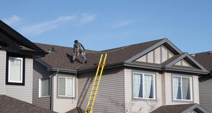 Roofing Contractors Edmonton — Weatherproof Roofing Company Edmonton